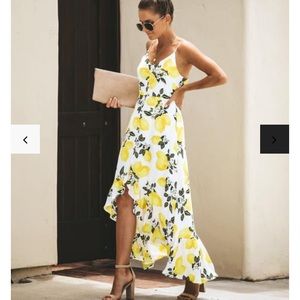 Vici 	Lemon Tree High Low Maxi Dress (Medium)